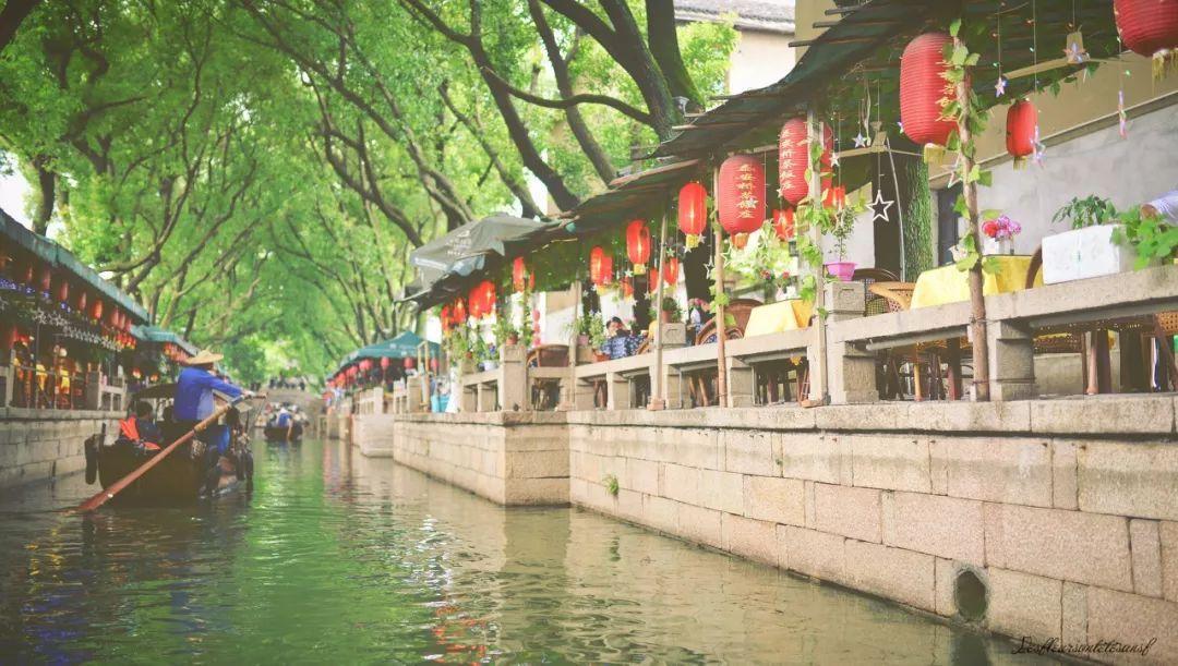 逃离拇指山地